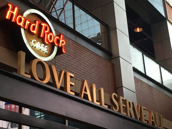 Hard Rock Cafe Louisville sign