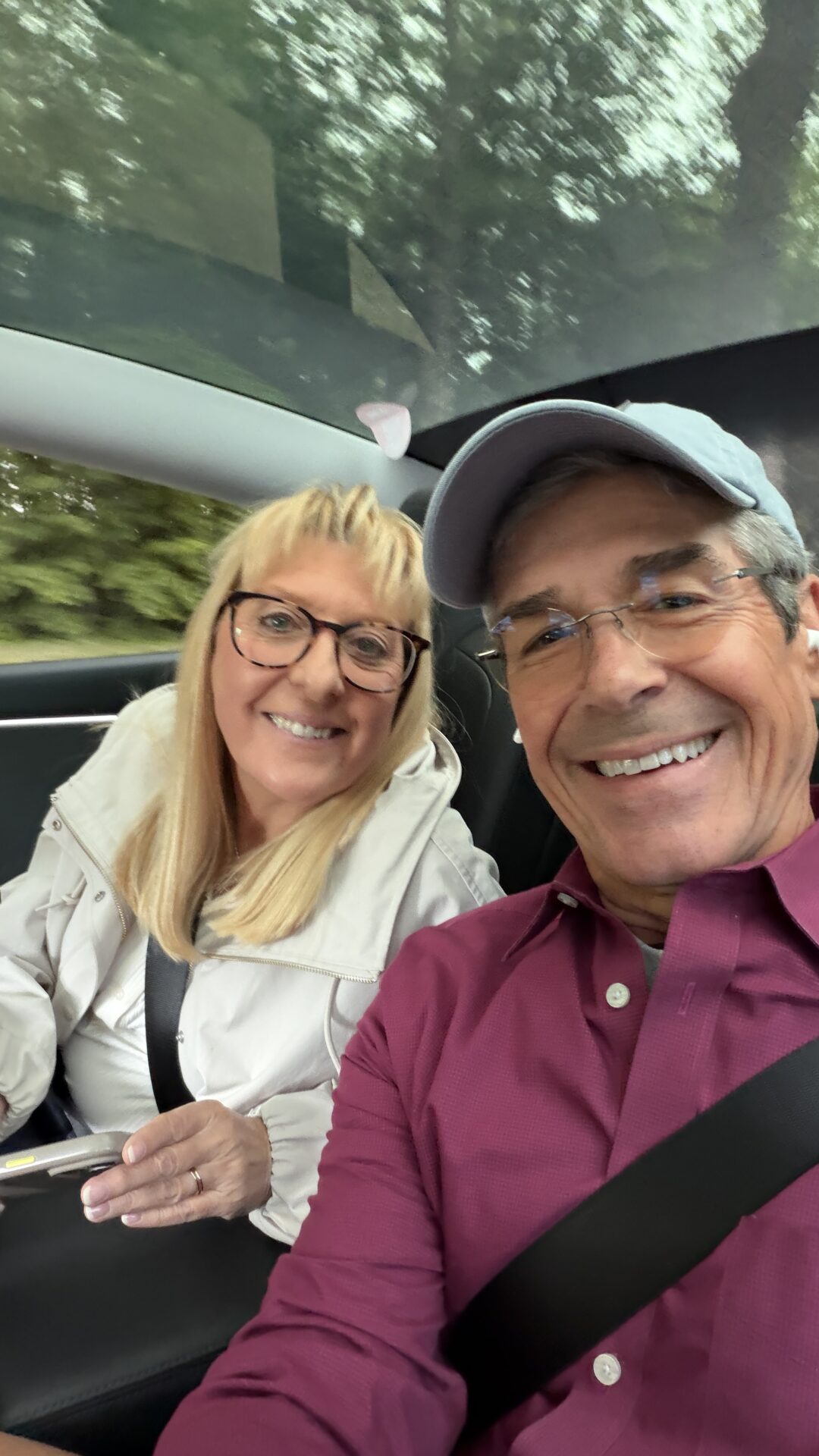 Senior couple in Paris taxi